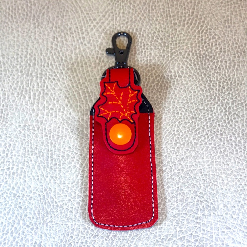 Click and go Maple Leaf Lip balm holder